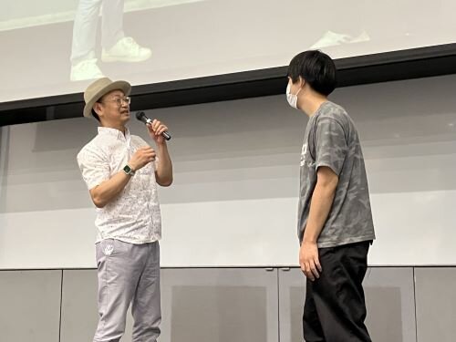 情報メディア学科 第二回特別講義「梶研吾のサブカル創作講座　～その道のプロに聞く～」が開催されました_2