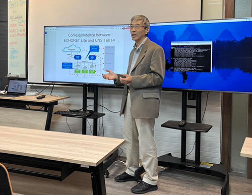 神奈川工科大学のプレゼンとデモンストレーション　