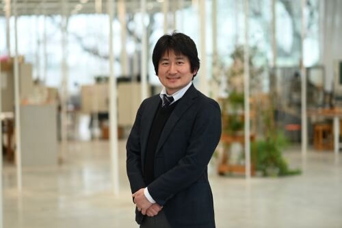 情報学部 情報メディア学科 特任准教授 西宮 康治朗メディア学科 特任准教授 西宮 康治朗