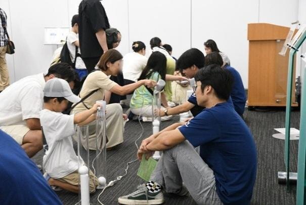 写真11 ボールを取り出す